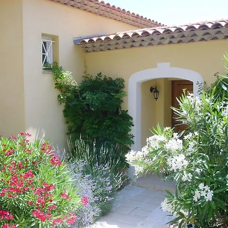 Les Palmiers By Interhome
